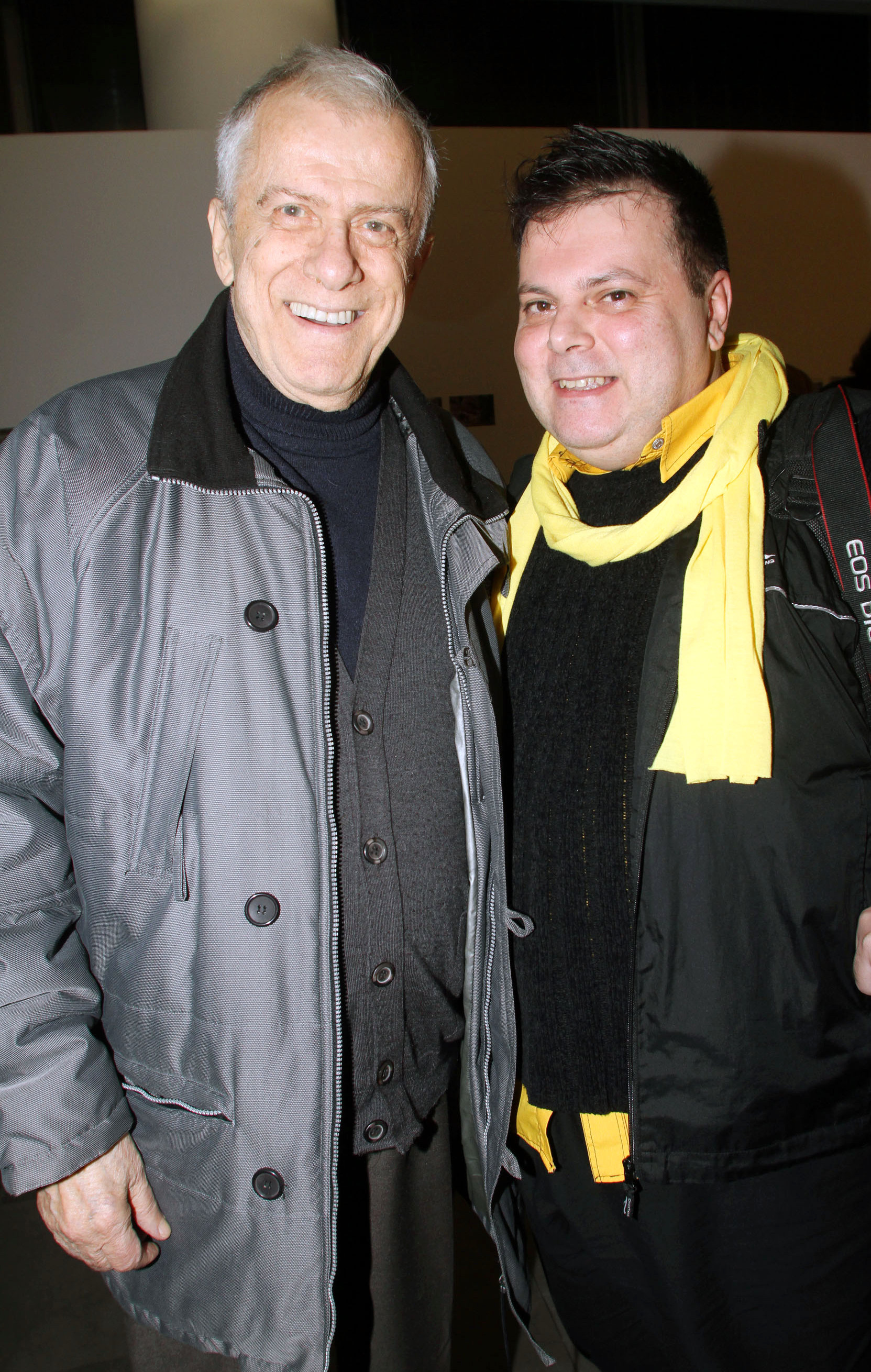 Ο Ερρίκος Μπριόλας με τη γοητεία 81 χρόνων!