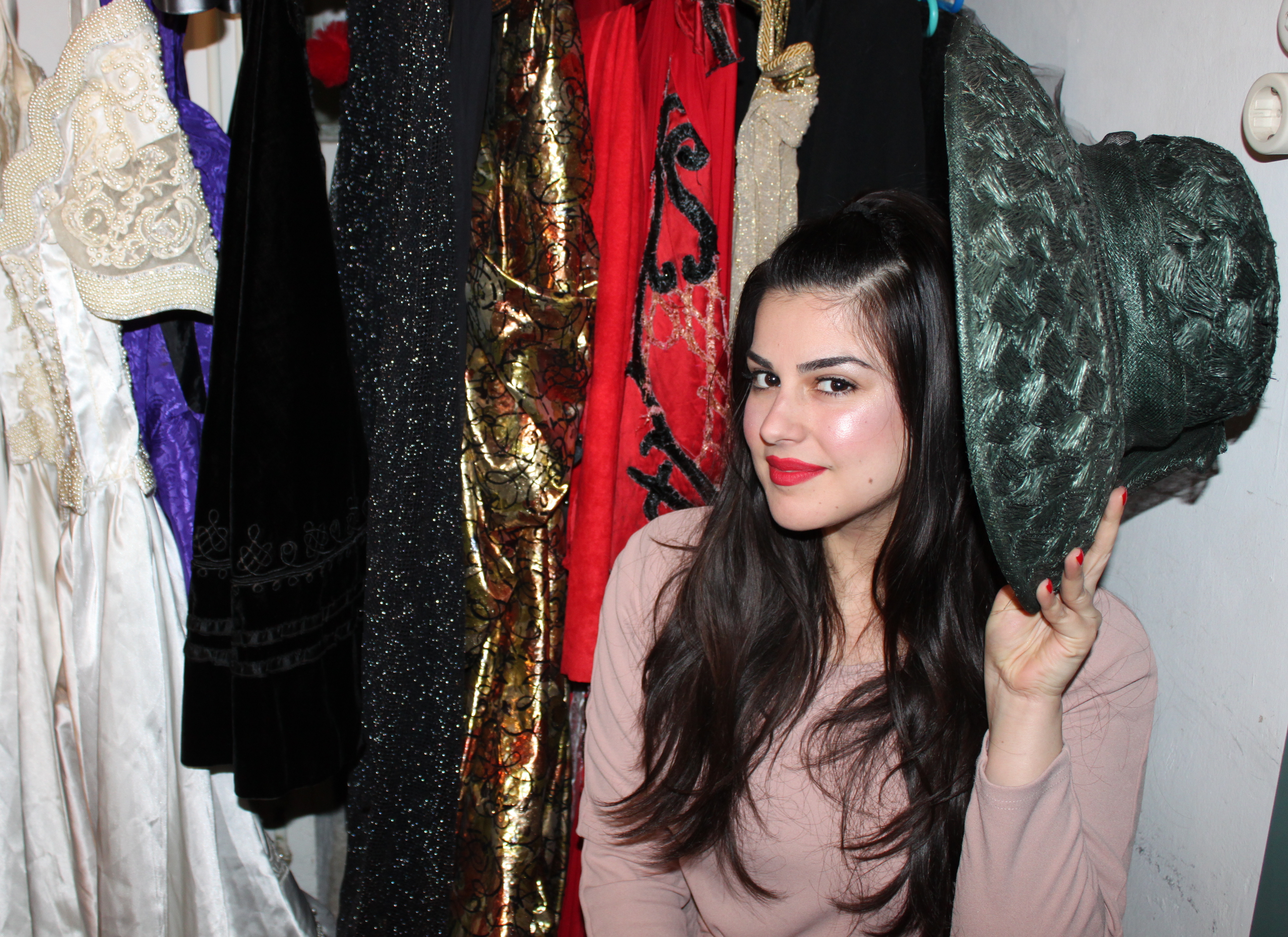 Γνωρίστε Τη Lulu, Τον Ερωτικό Πόθο Όλων!