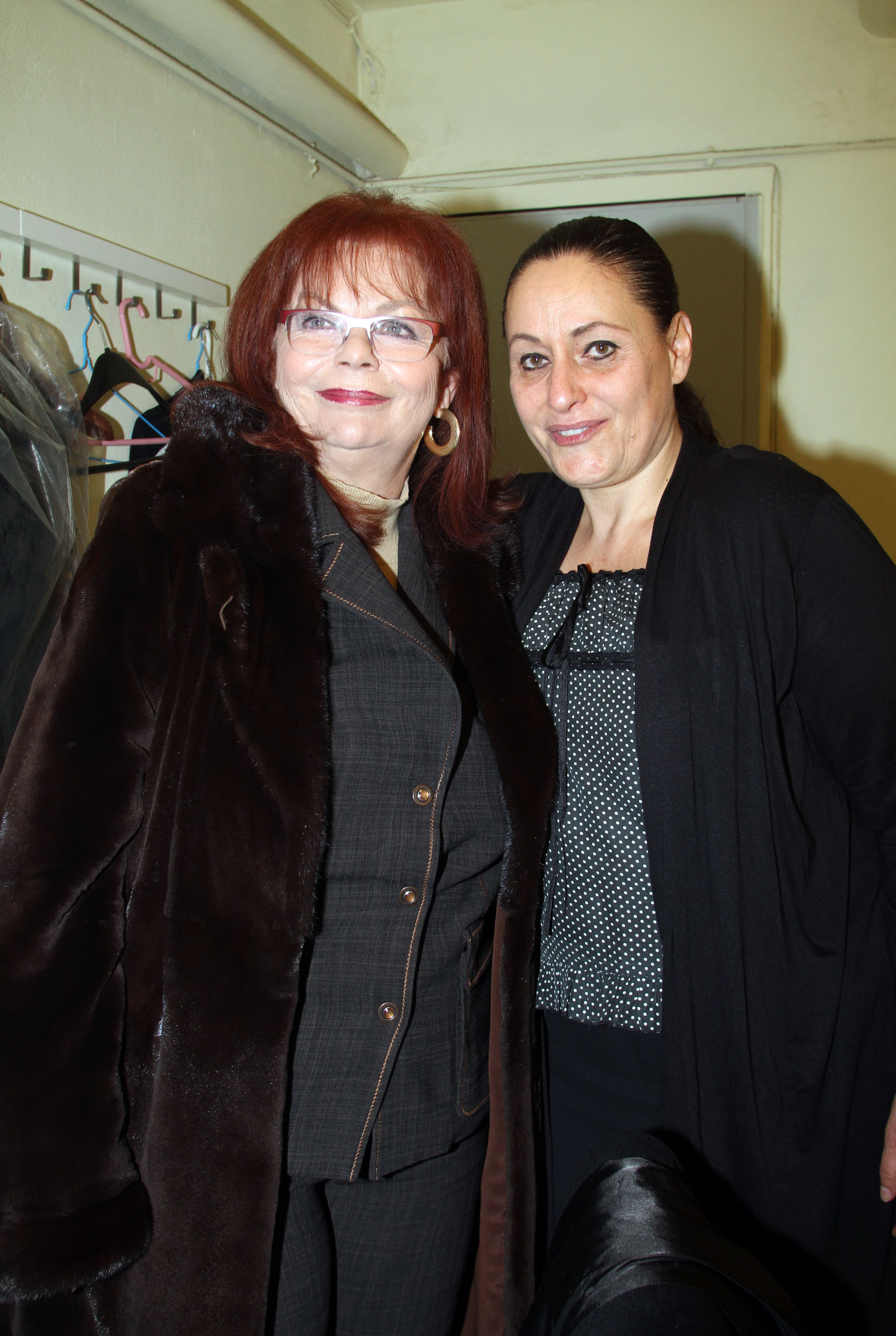 Αρκετά Πια Με Την Αντέλα: Επίσημη Πρεμιέρα!