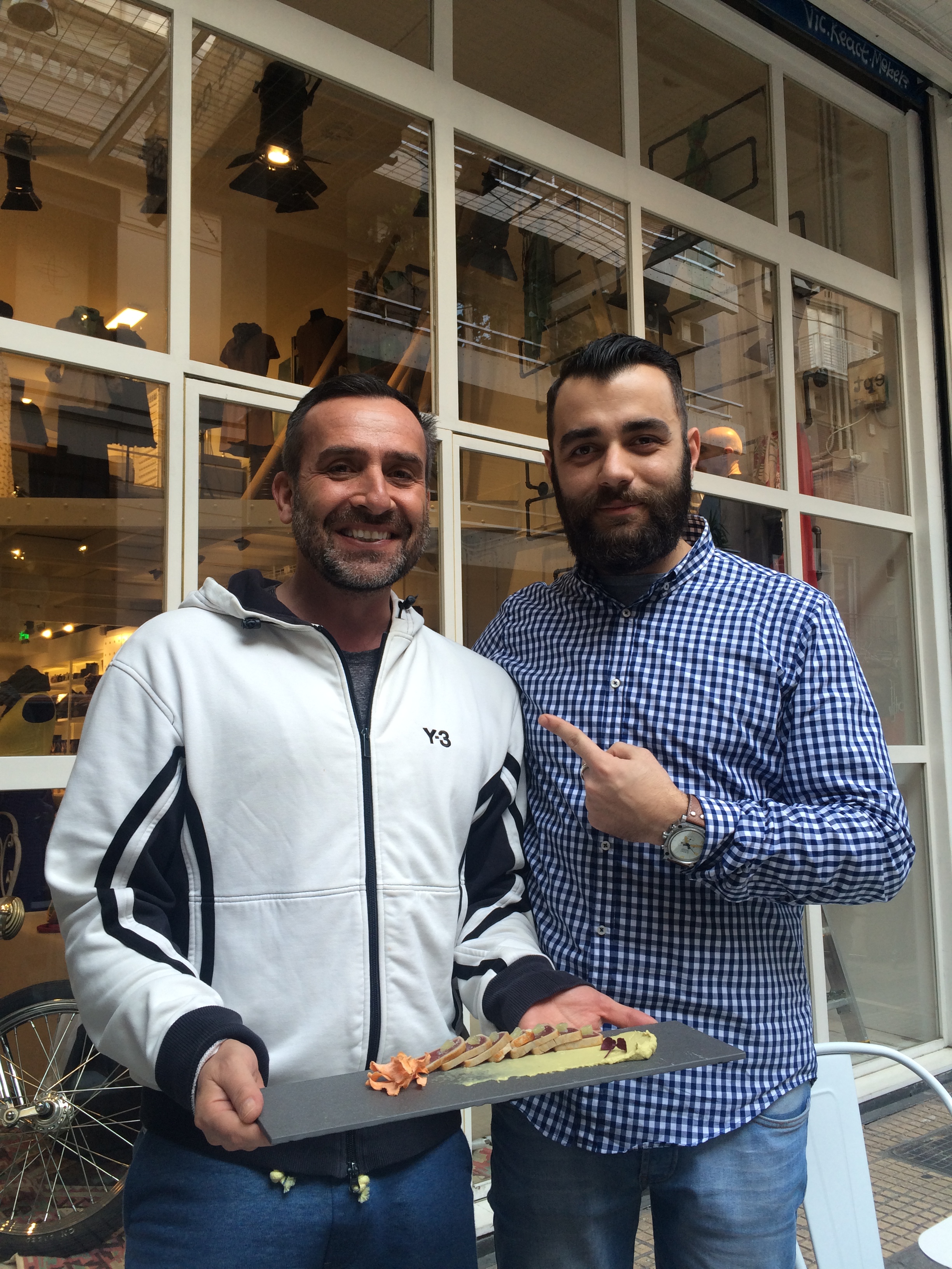 Ανανεωμένο Μενού Στο Graffito Mε Chef Tον Alsi Sinanaj!