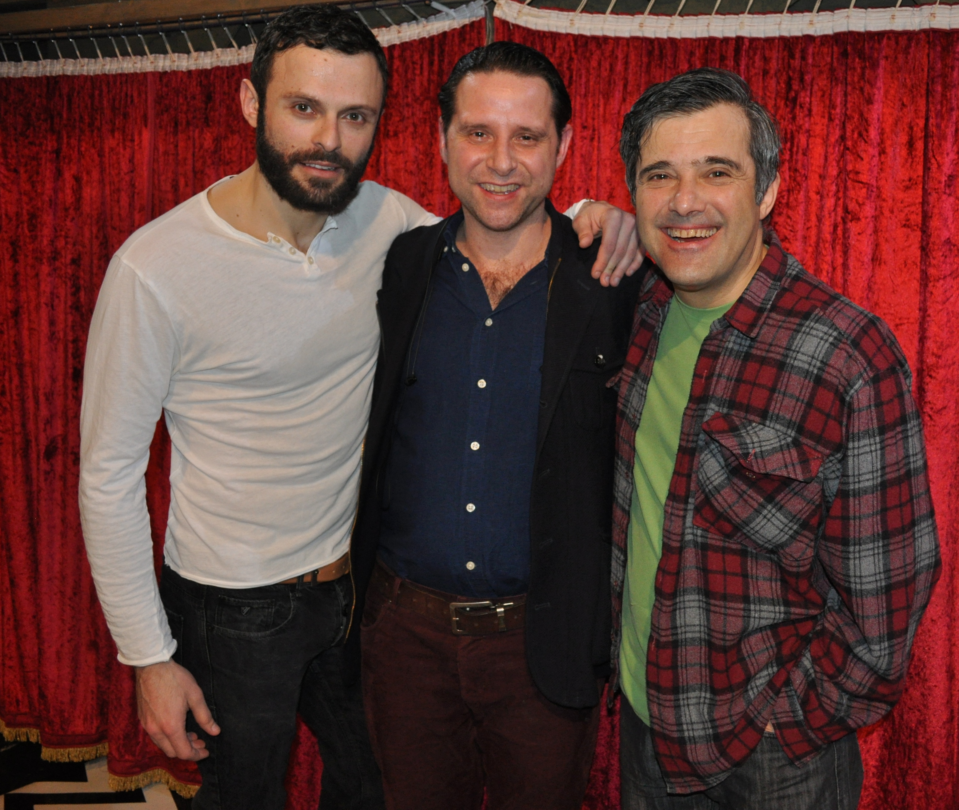 O Ρόζενγκραντζ & O Γκίλντενστερν Είναι Νεκροί Σε Μια Ζωντανή Παράσταση!