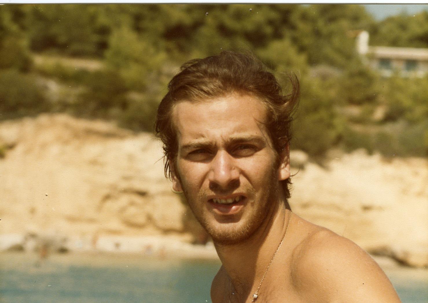 Ο Θοδωρής μέσα στην καρδιά μας για πάντα…