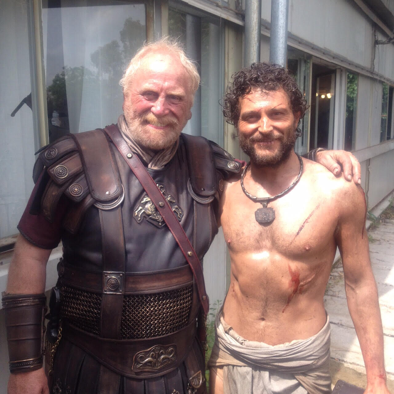 Ο Γιώργος Καραμίχος Σκλάβος Στο Ben Hur! H Πρώτη Φωτο Από Τα Γυρίσματα!