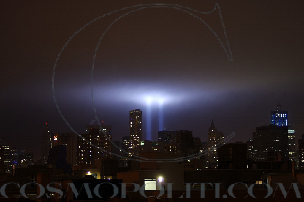 Tribute_in_Light_September_11_2011_Shankbone