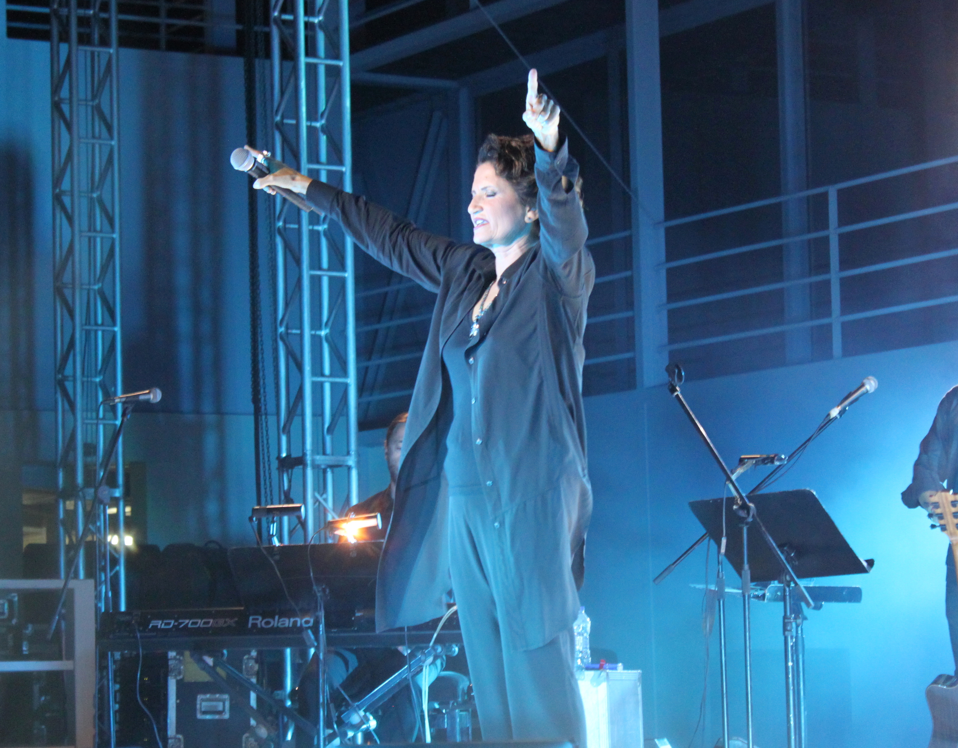 Άλκηστις Πρωτοψάλτη @Βεάκειο: Βίντεο και φωτογραφίες από τη μαγική συναυλία