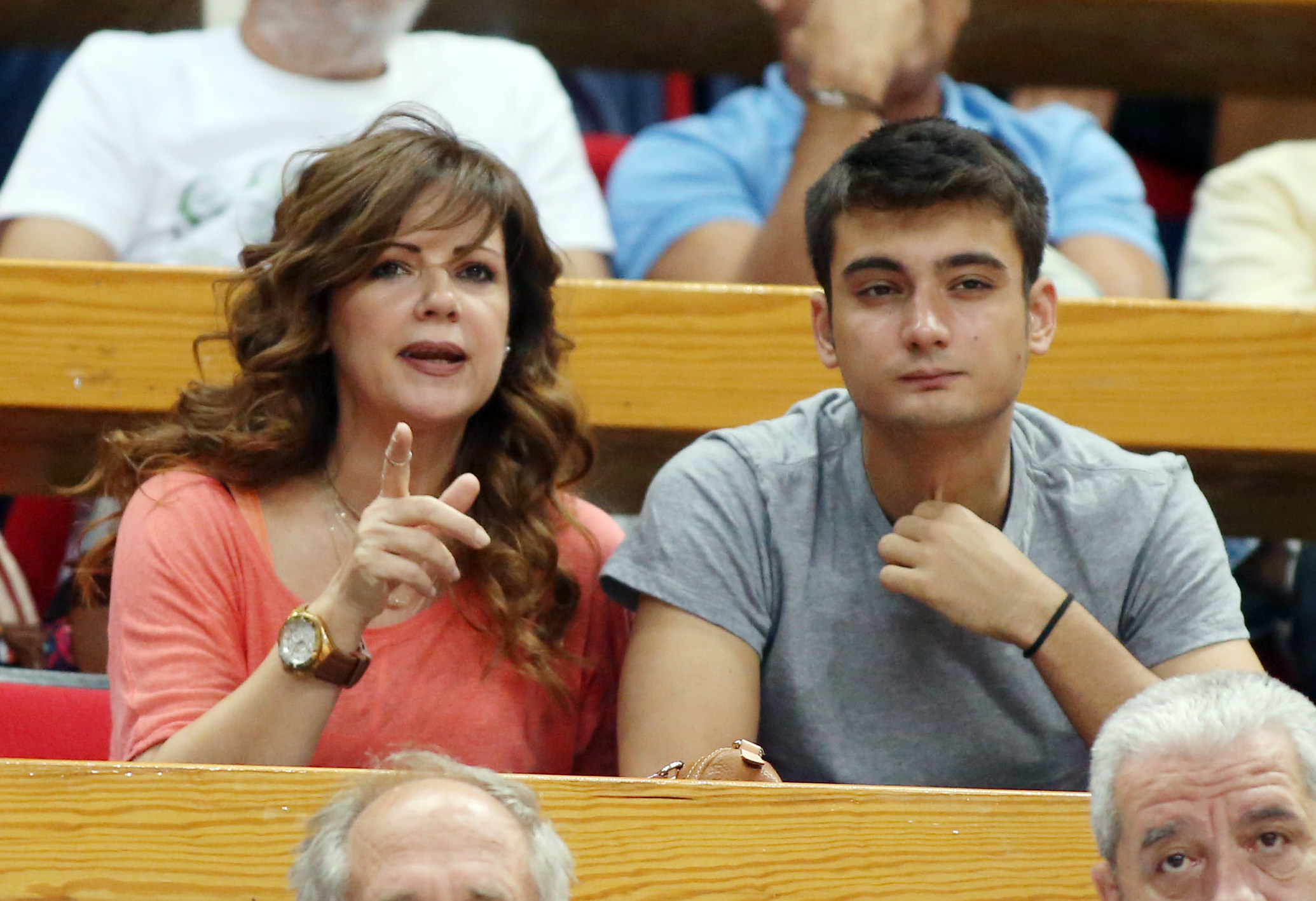 Αποκλειστικό: Η Έλενα Κατρίτση με τον γιο της @ΟΑΚΑ