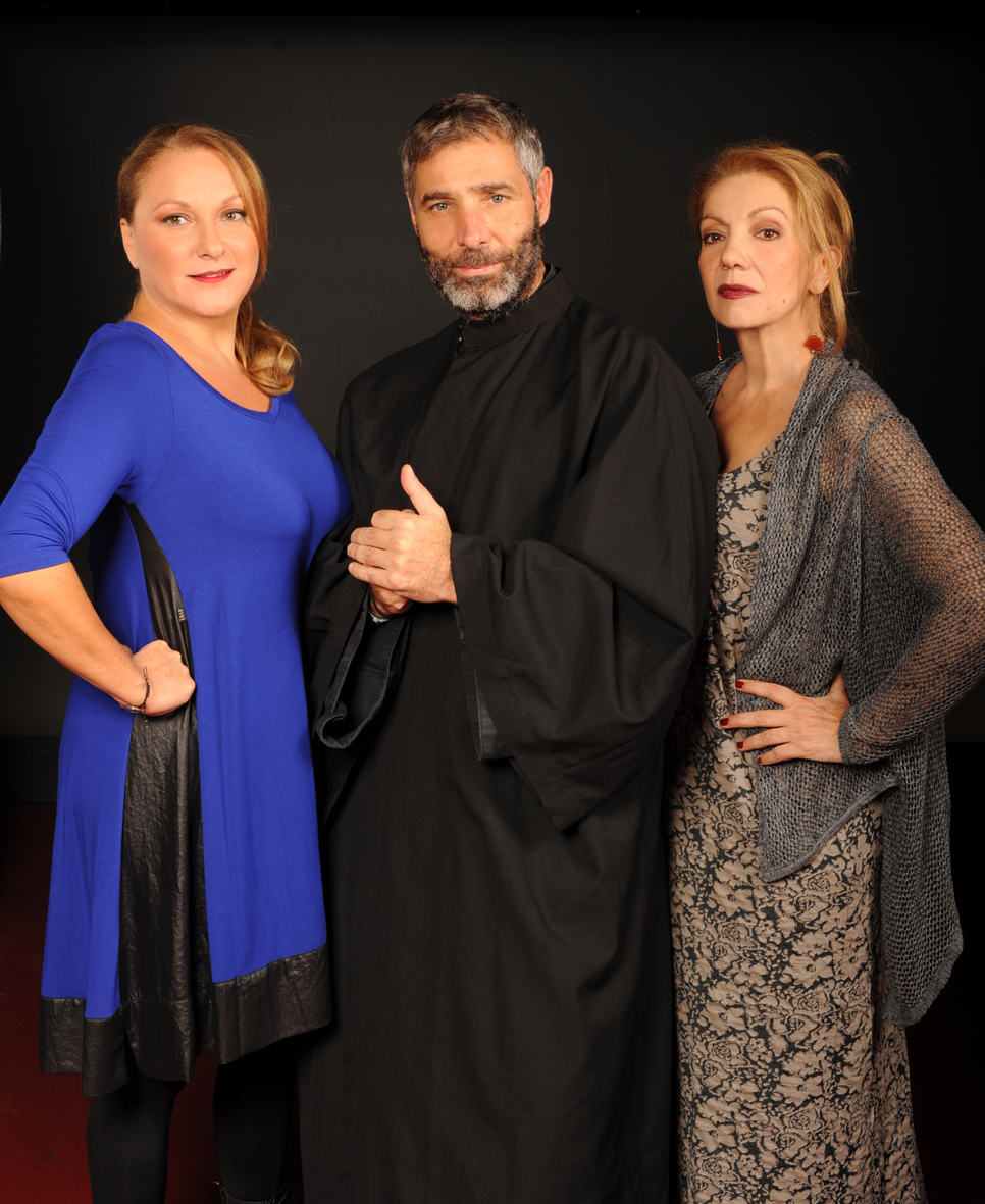 Δοξαπατρή: πρεμιέρα απόψε για το νέο έργο του Θοδωρή Αθερίδη