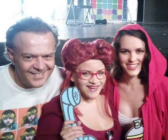 H συμμορία της Χιονάτης: από τους Ρέππα – Παπαθανασίου στο θέατρο Βέμπο