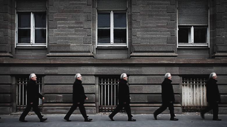 Για τον Julien Douvier η ρουτίνα γίνεται τέχνη