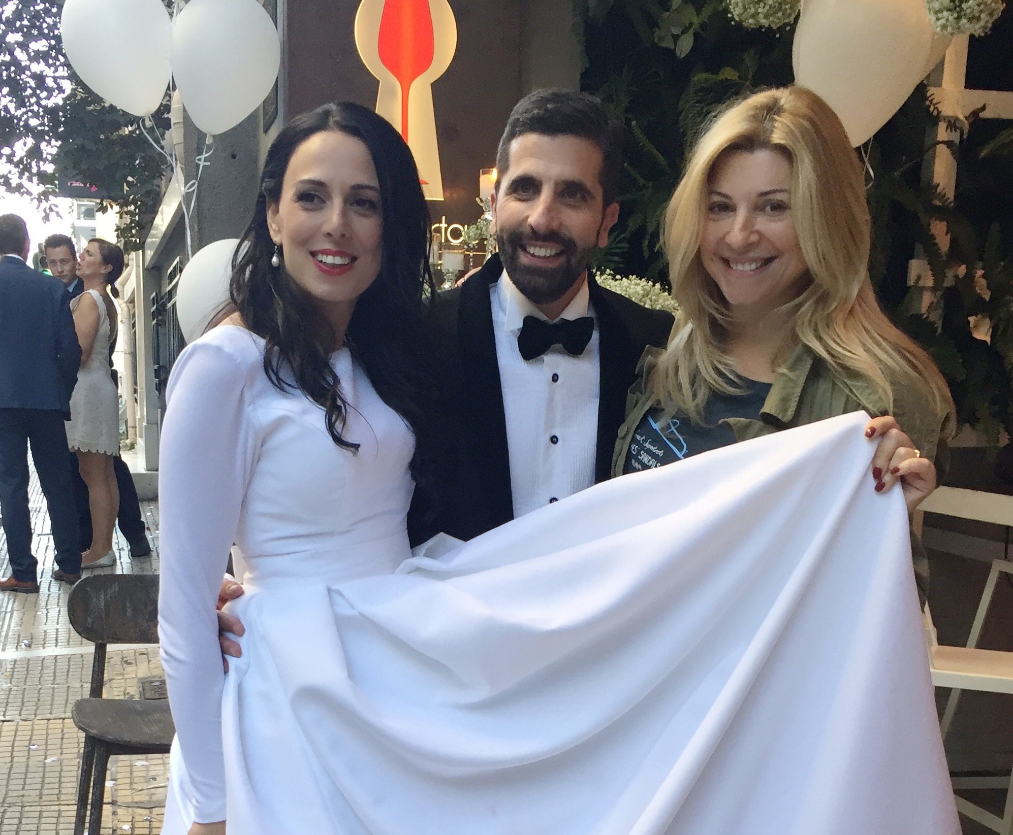 Θανάσης – Κατερίνα: γαμήλιο πάρτι για το νιόπαντρο ζευγάρι