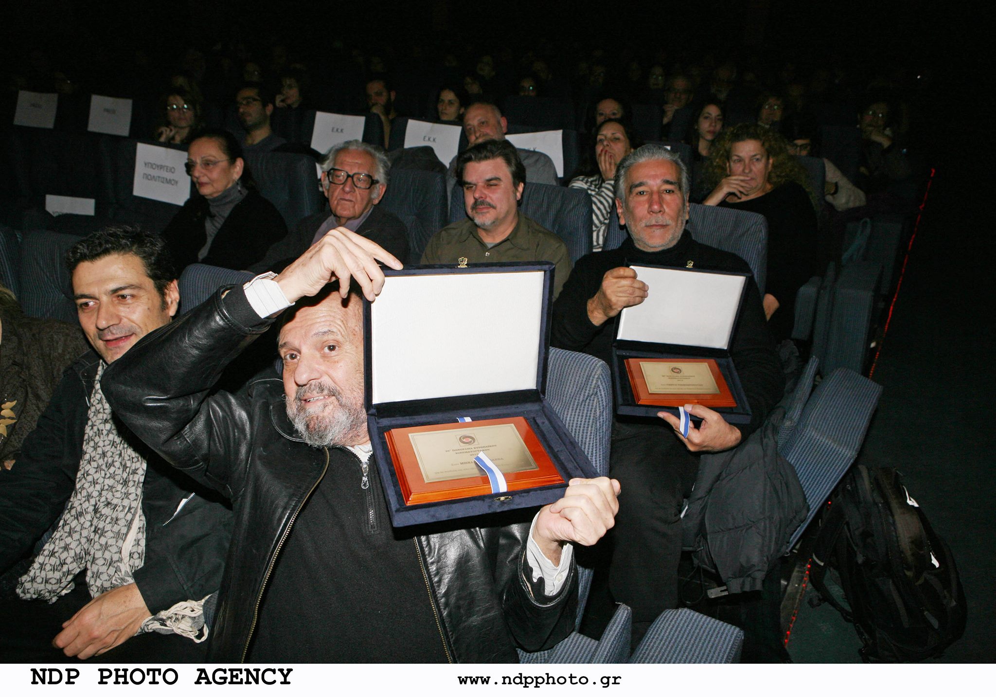 Μηνάς Χατζησάββας…. Αυλαία με πολύτιμες στιγμές ζωής…