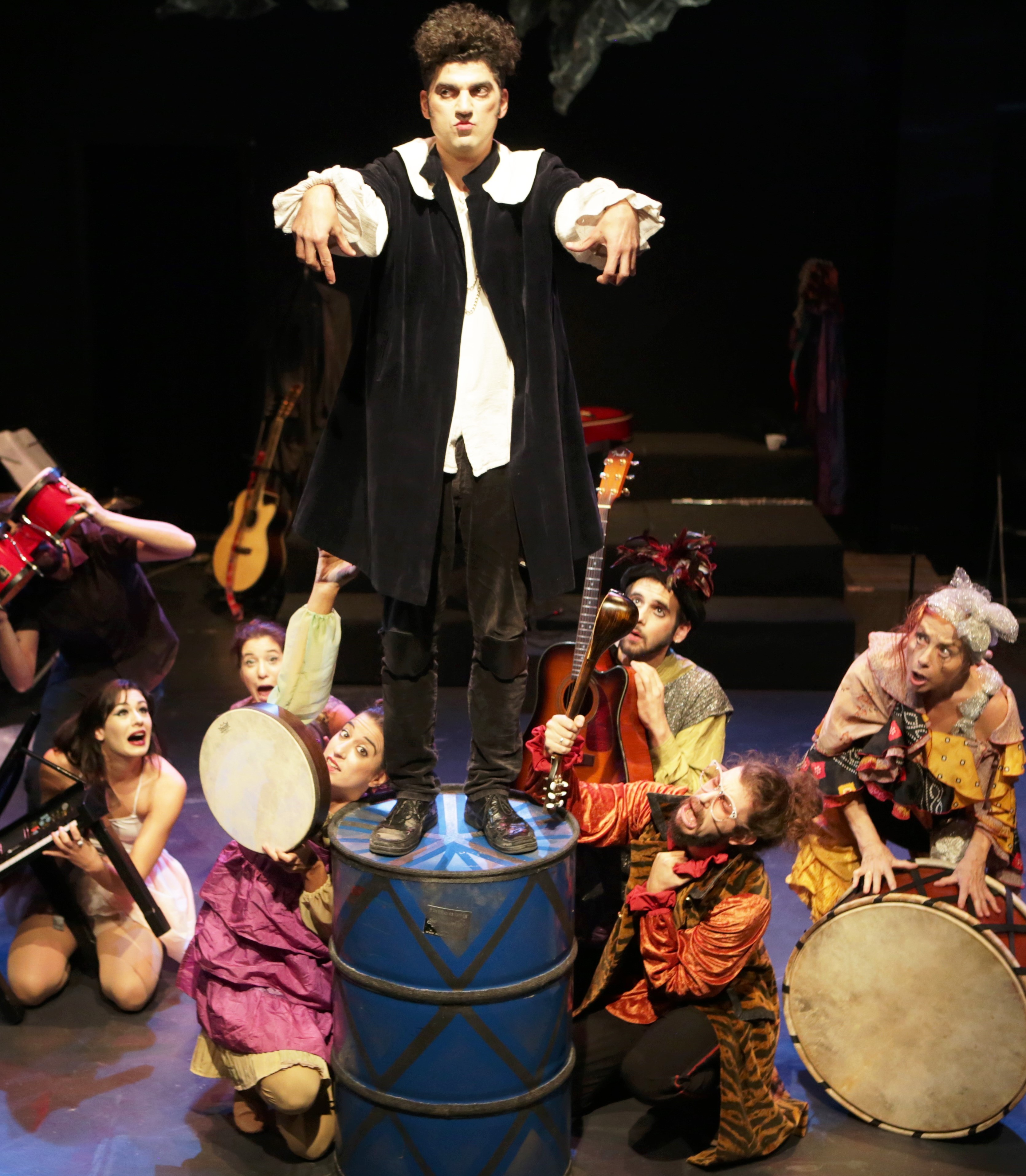 Χριστούγεννα στο Δίπυλον και στο Μεθυσμενάκι