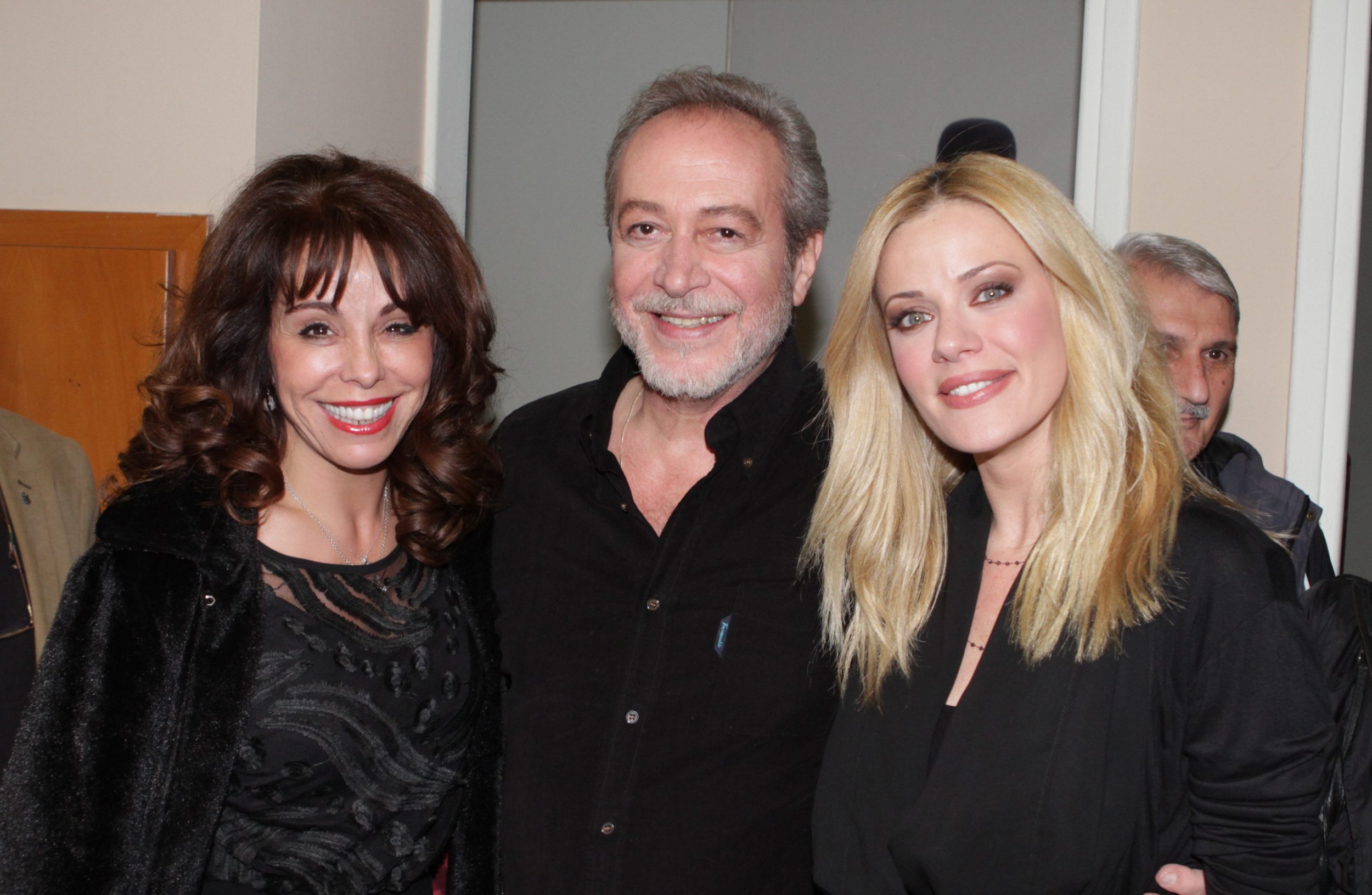 Ήρθες και θα μείνεις: επιτυχημένη πρεμιέρα στο Αριστοτέλειον θέατρο Θεσσ/κης