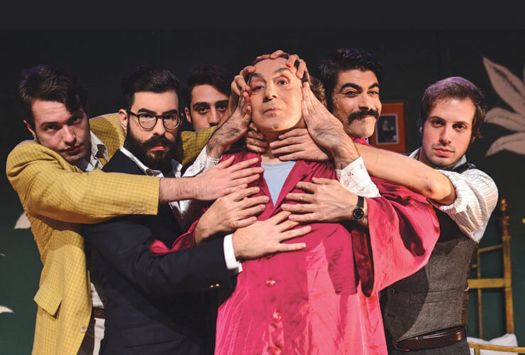 Ο Αγγελος Παπαδημητρίου υποδύεται τη Γκάμπυ, την πιο διάσημη πόρνη των Αθηνών