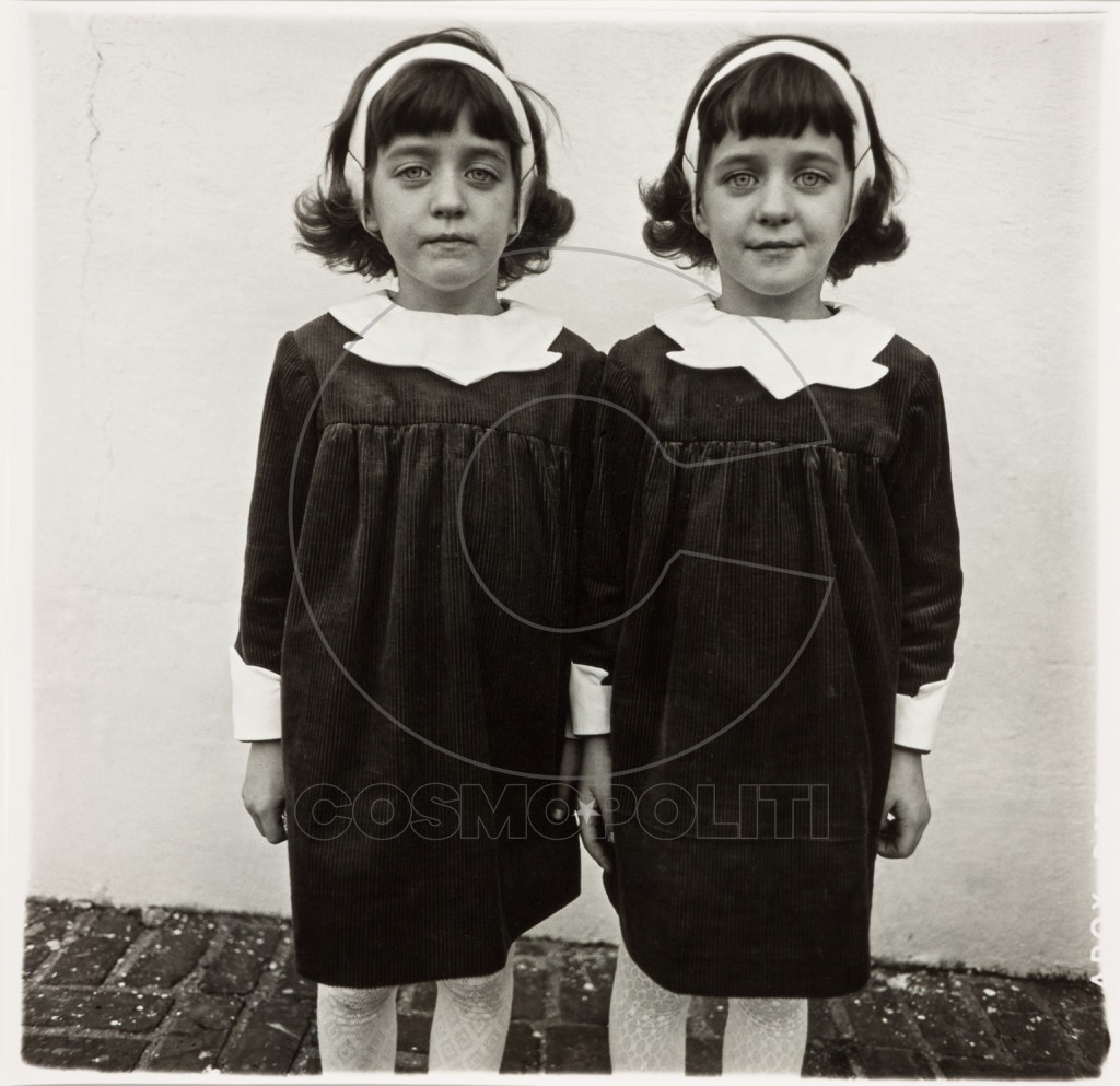 Diane-Arbus-Identical-Twins