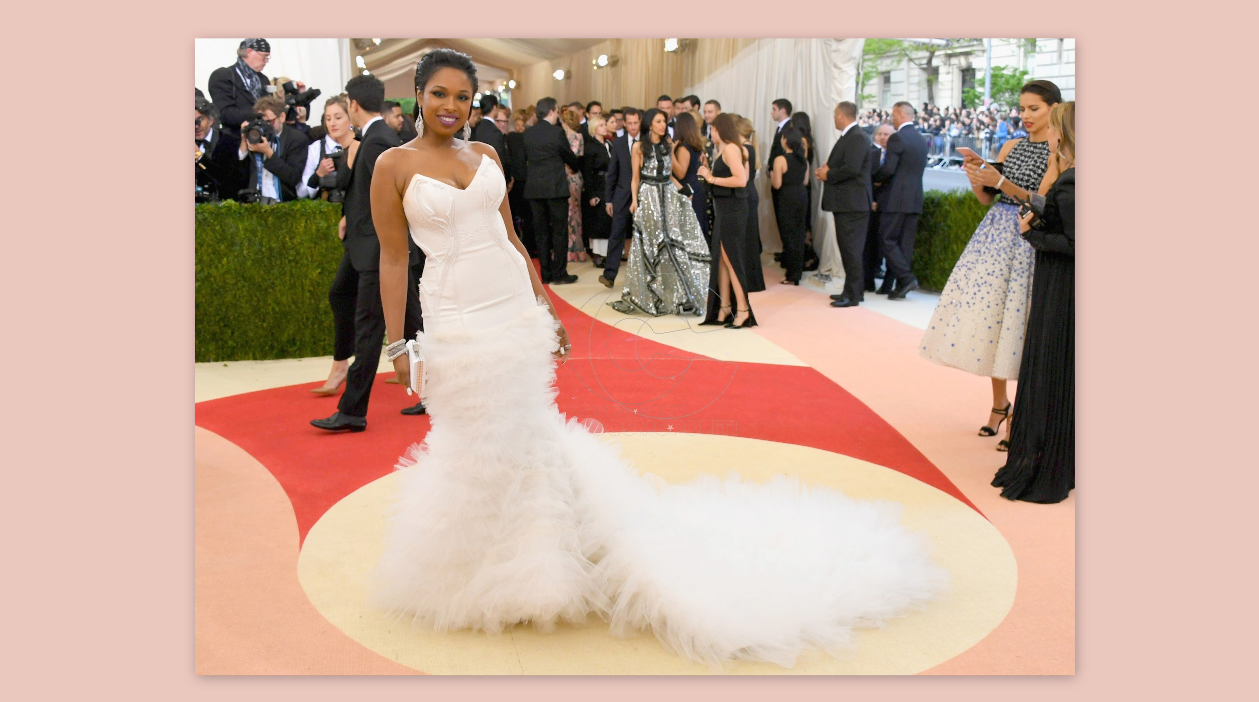 Ποιοι διάσημοι καλεσμένοι φόρεσαν Η&Μ στο Μet Gala 2016