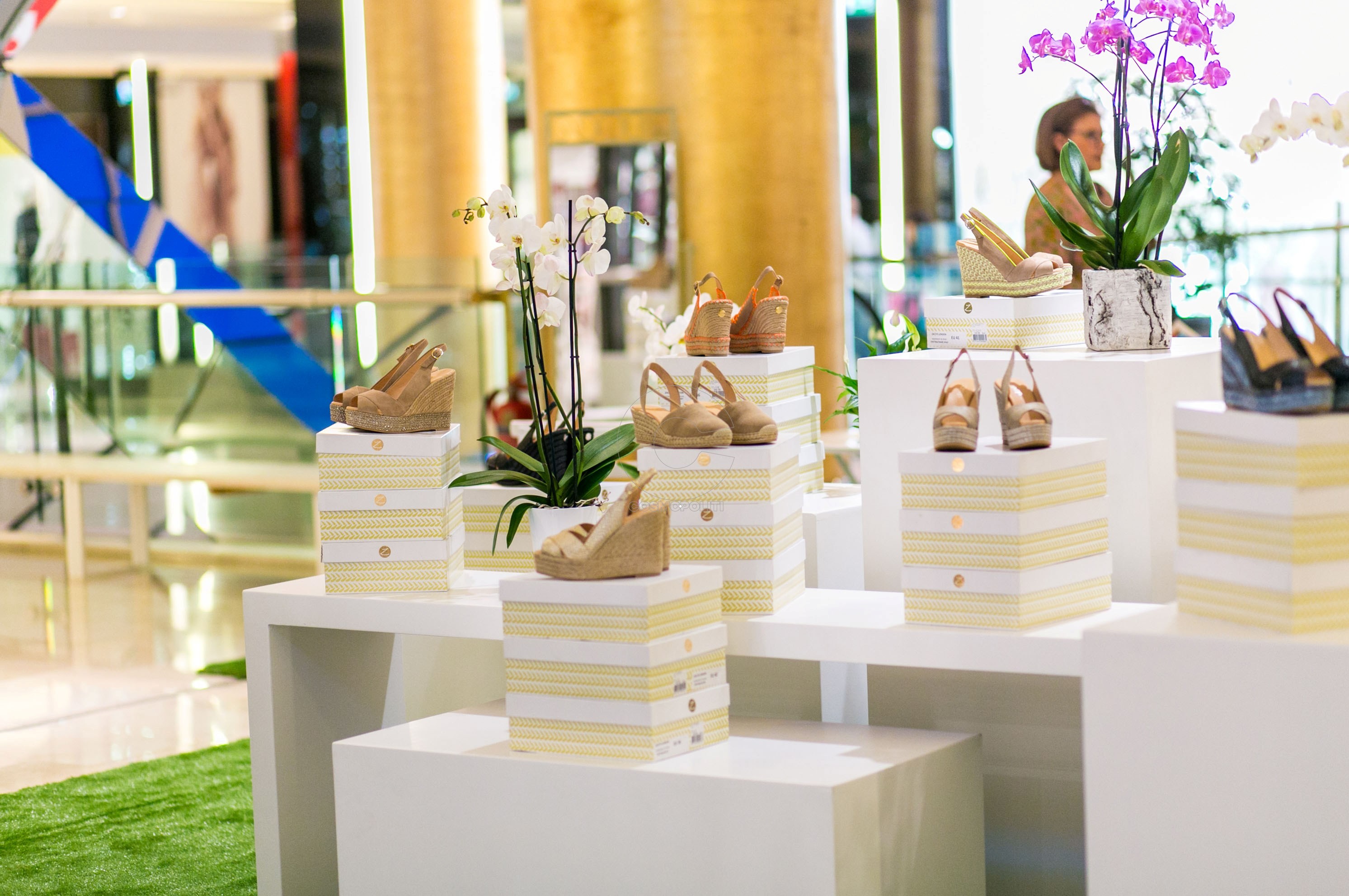 Οι πολυτελείς χειροποίητες εσπαντρίγιες Zaccys, ήρθαν στην Ελλάδα