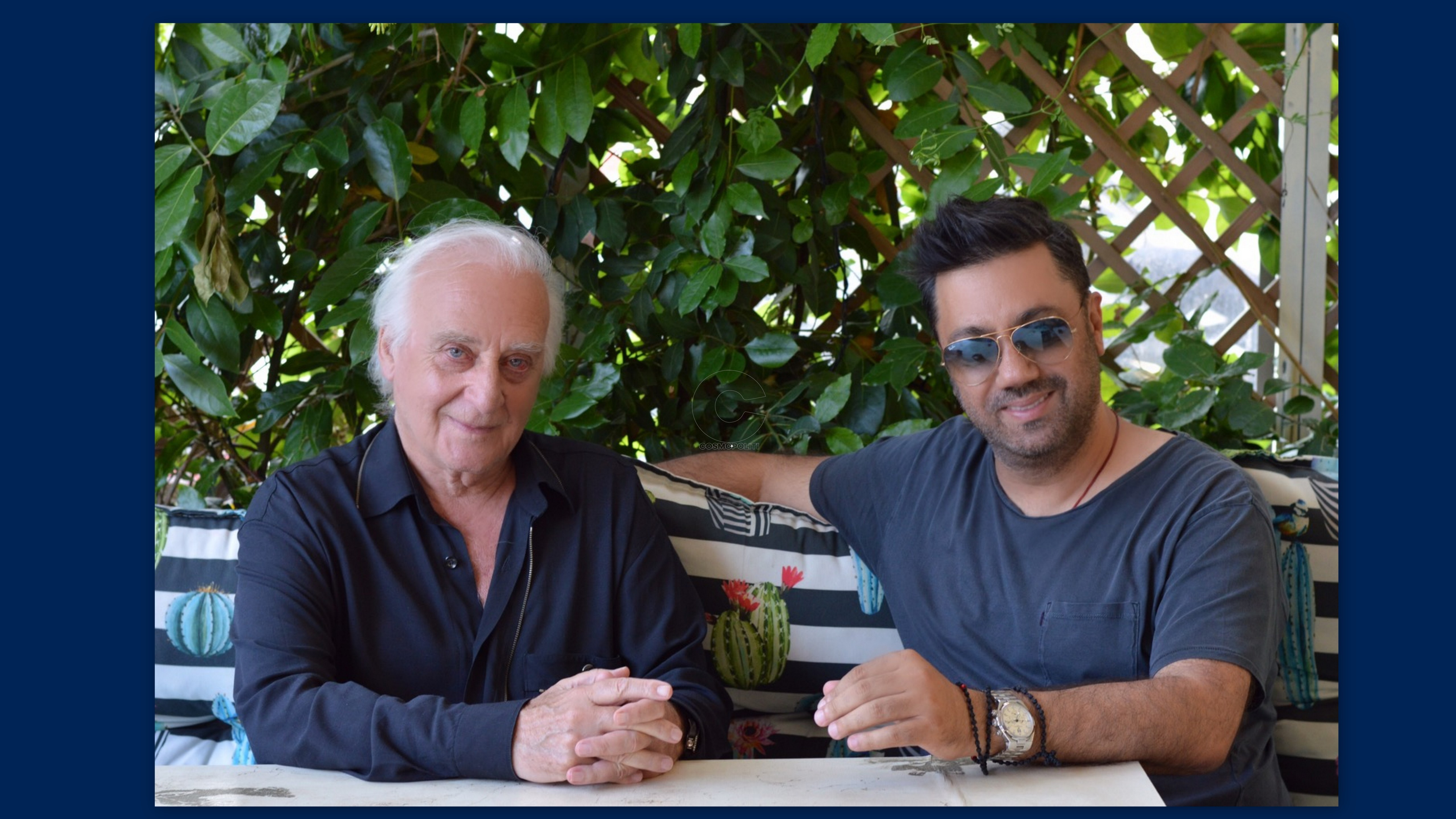 Γιώργος Χατζηνάσιος & Γιώργος Θεοφάνους: βόλτα στο Πασαλιμάνι πριν τη συναυλία