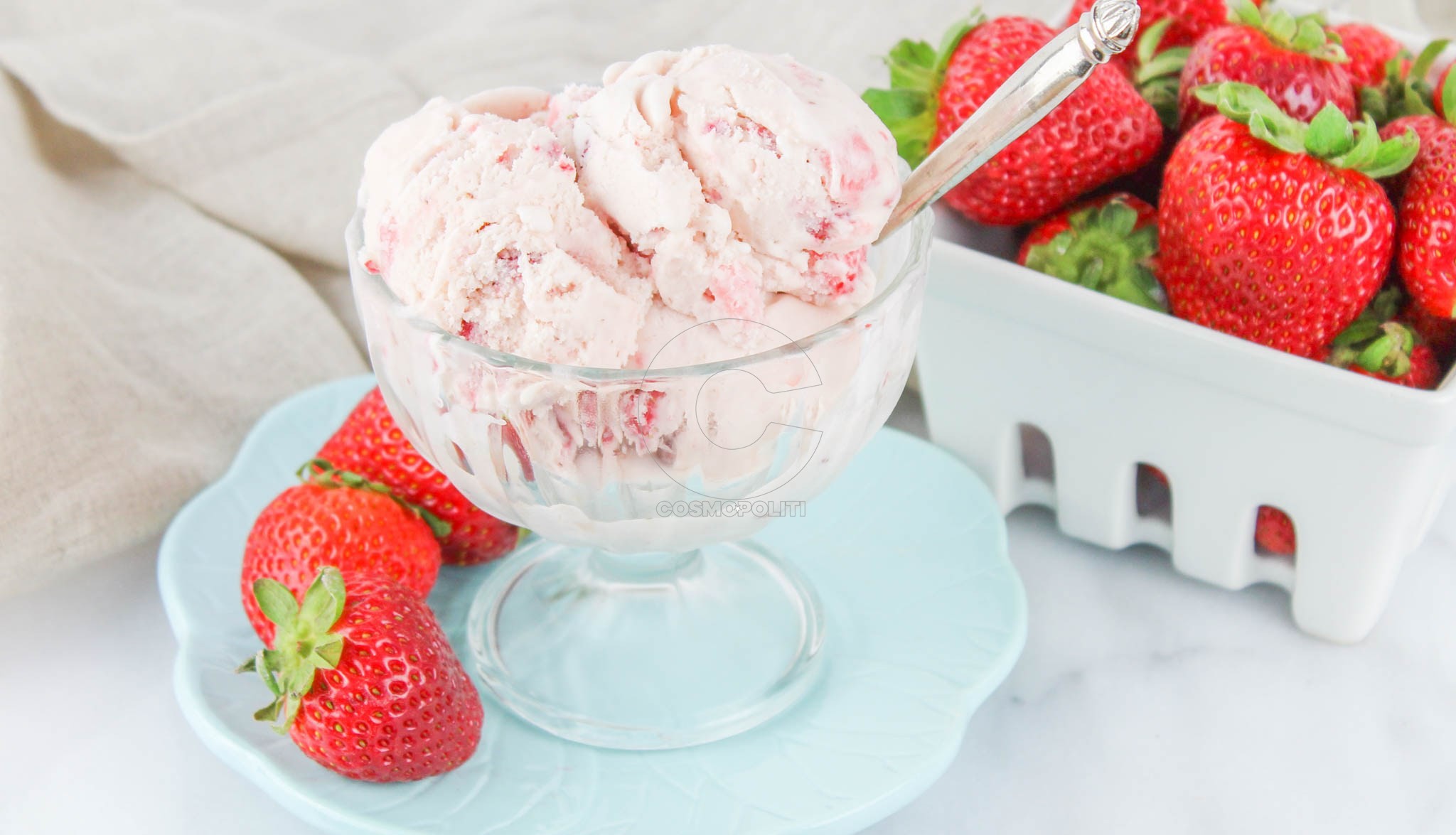 Strawberry-Ice-Cream-PasadenaDaisy.com-4
