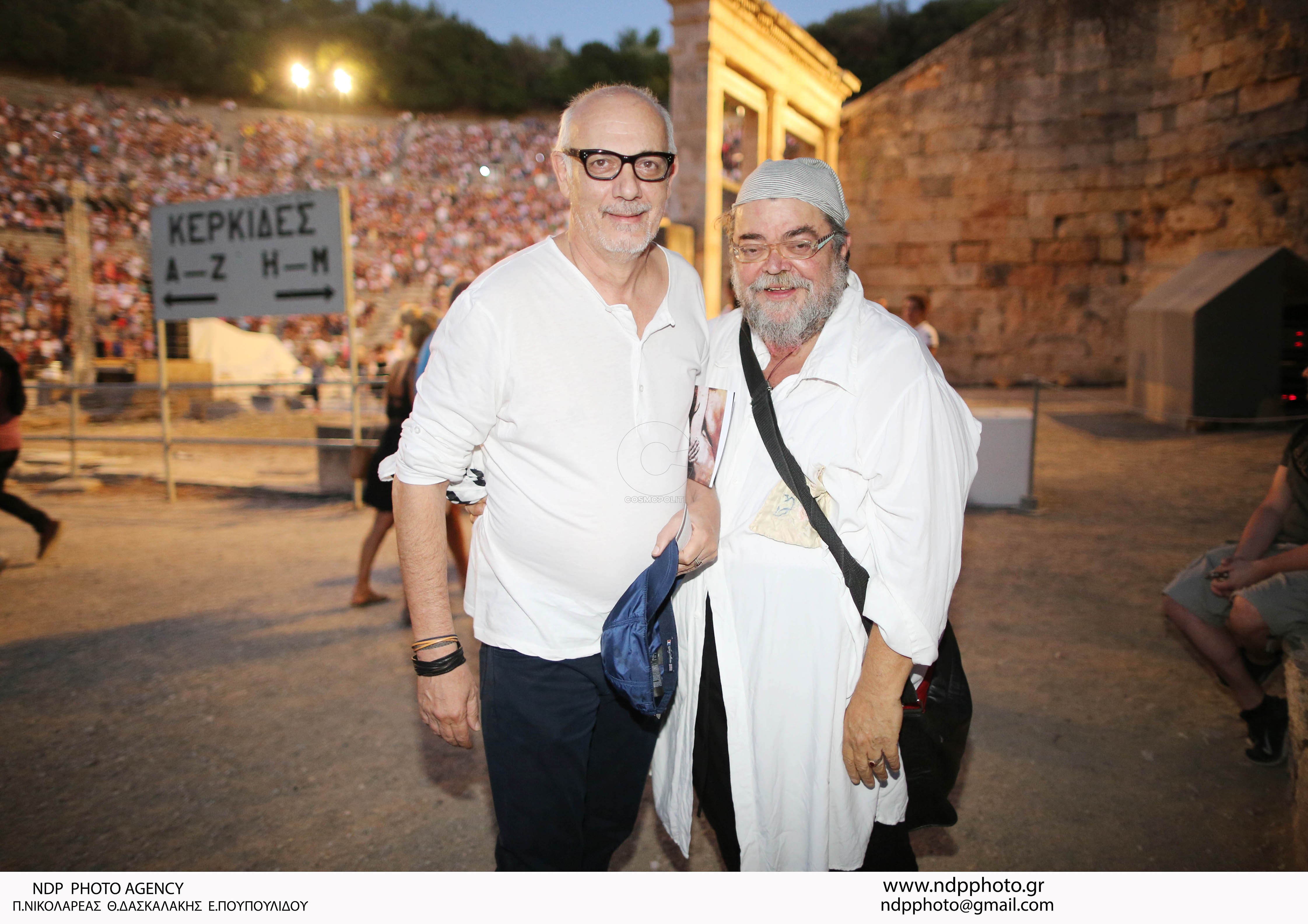 Γιώργος Κιμούλης – Σταμάτης Κραουνάκης: οι μελλοντικοί “Βάτραχοι” συναντήθηκαν στην Επίδαυρο