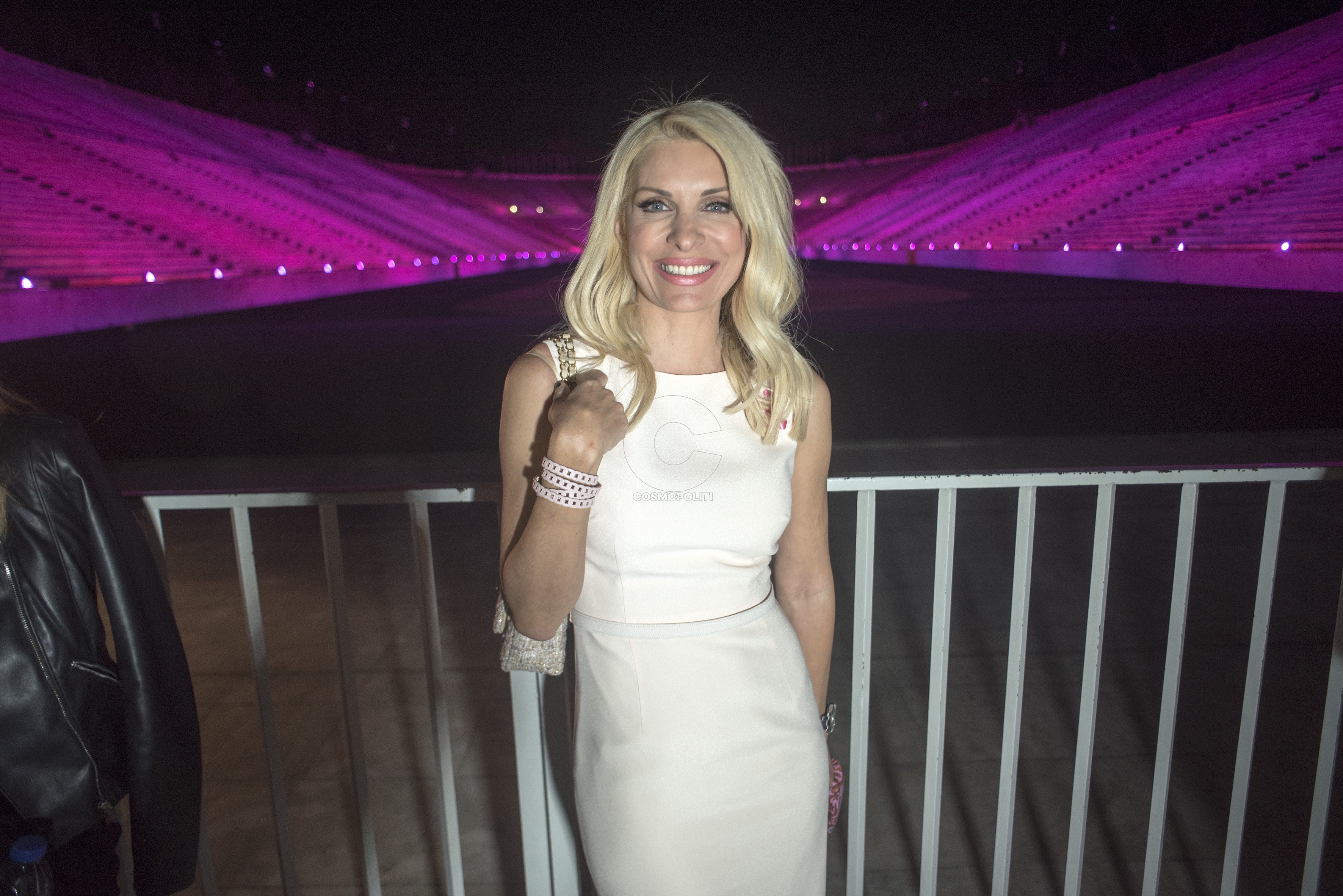 Η Ελένη Μενεγάκη έδωσε το έναυσμα και το Καλλιμάρμαρο έγινε ροζ