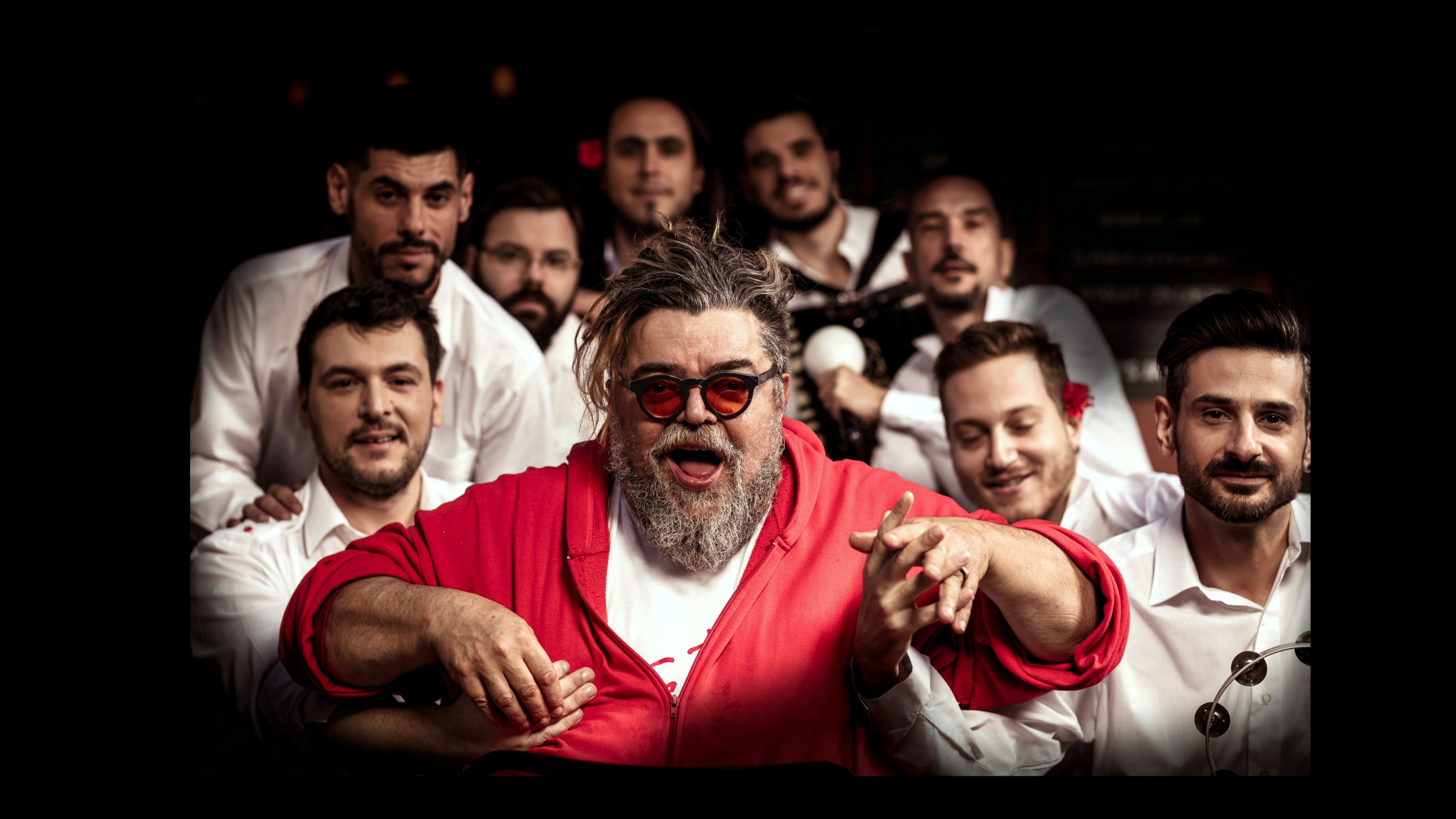 O Σταμάτης Κραουνάκης παρουσιάζει τα “Παιδιά της Σφίγγας” κάθε Δευτέρα στη Σφίγγα