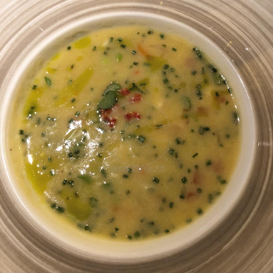 Cosmo tips για ξενύχτηδες: πού να πας και τι να φας αργά!