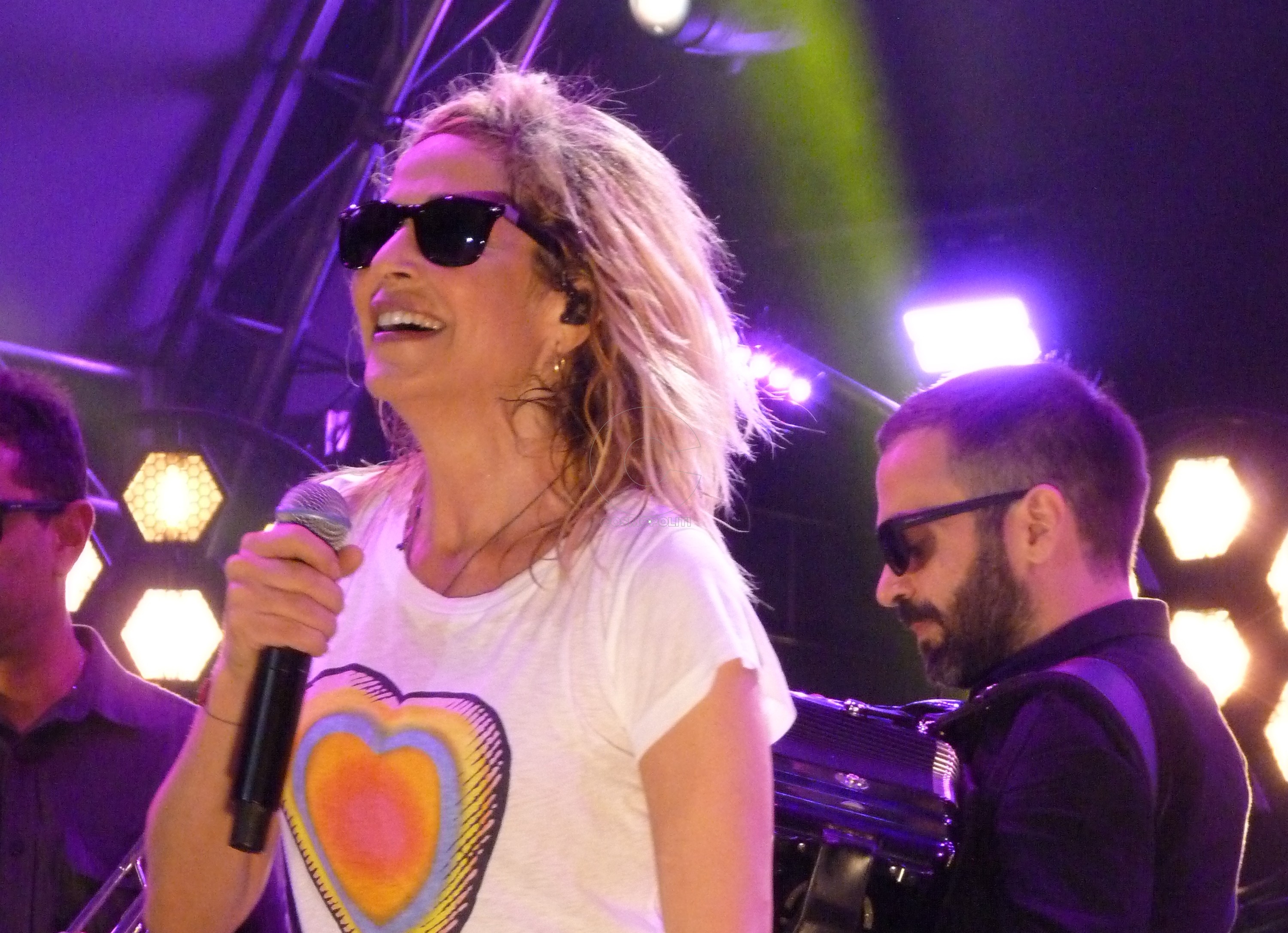 Εκρηκτική κι ανεπανάληπτη συναυλία με την Άννα Βίσση στο Ίδρυμα Σταύρος Νιάρχος (μέρος Α΄)