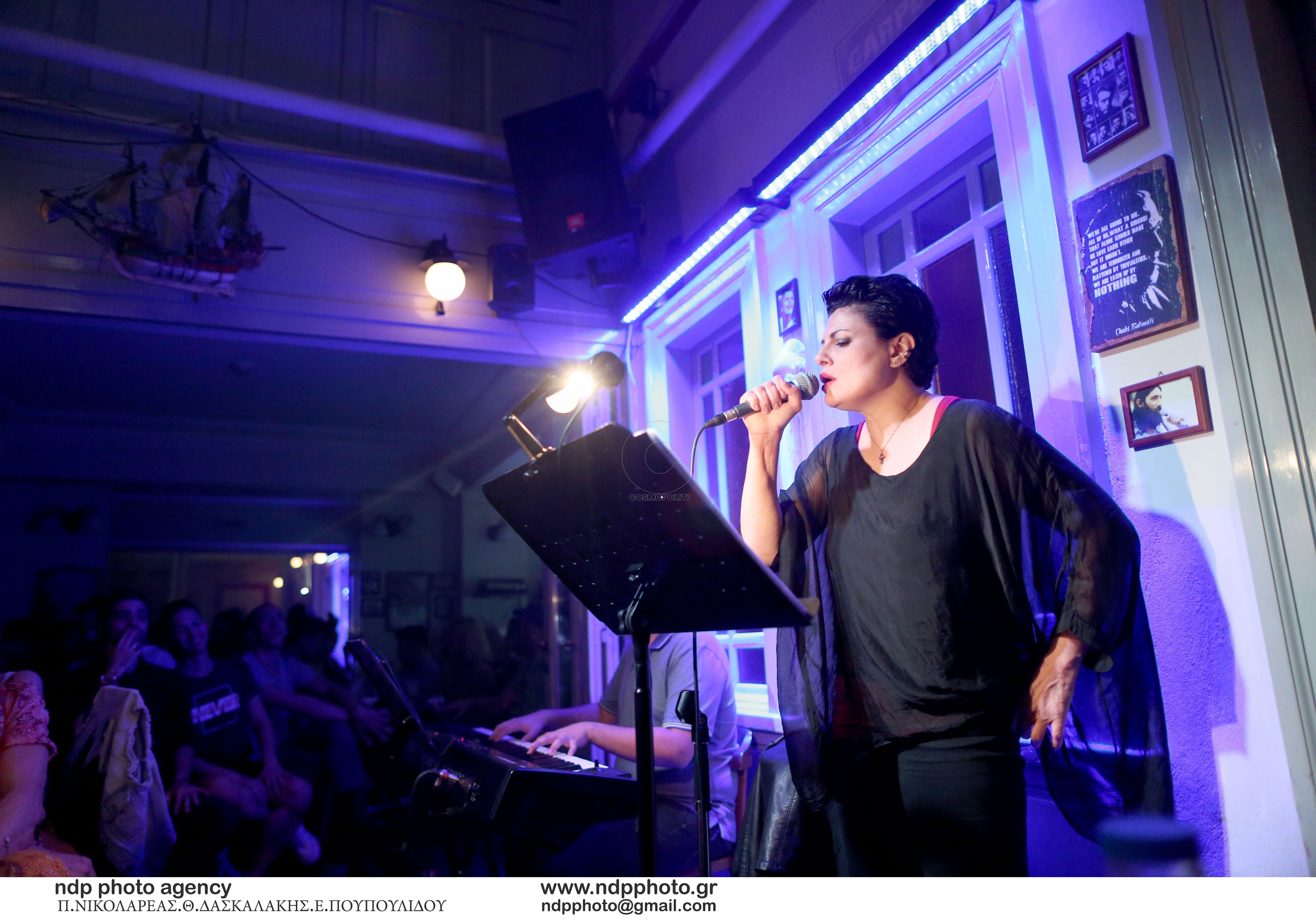 Η Τάνια Τρύπη σε live νοσταλγικό μουσικό ταξίδι @Ρότα Art Bar