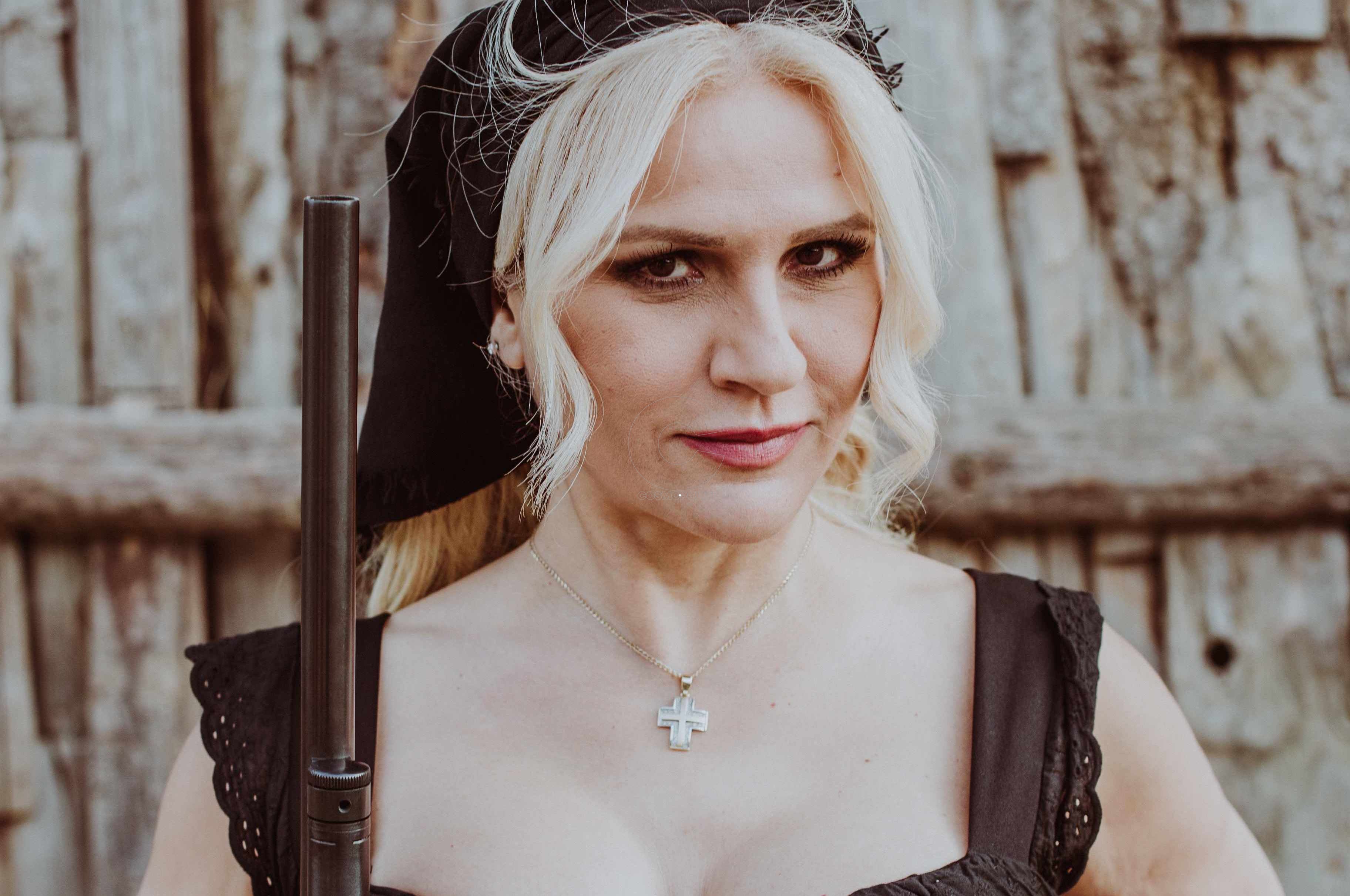 Η Μπέσσυ Μάλφα από το Α ως το Ω: “Τα περισσότερα όνειρα τα έχω εκπληρώσει”