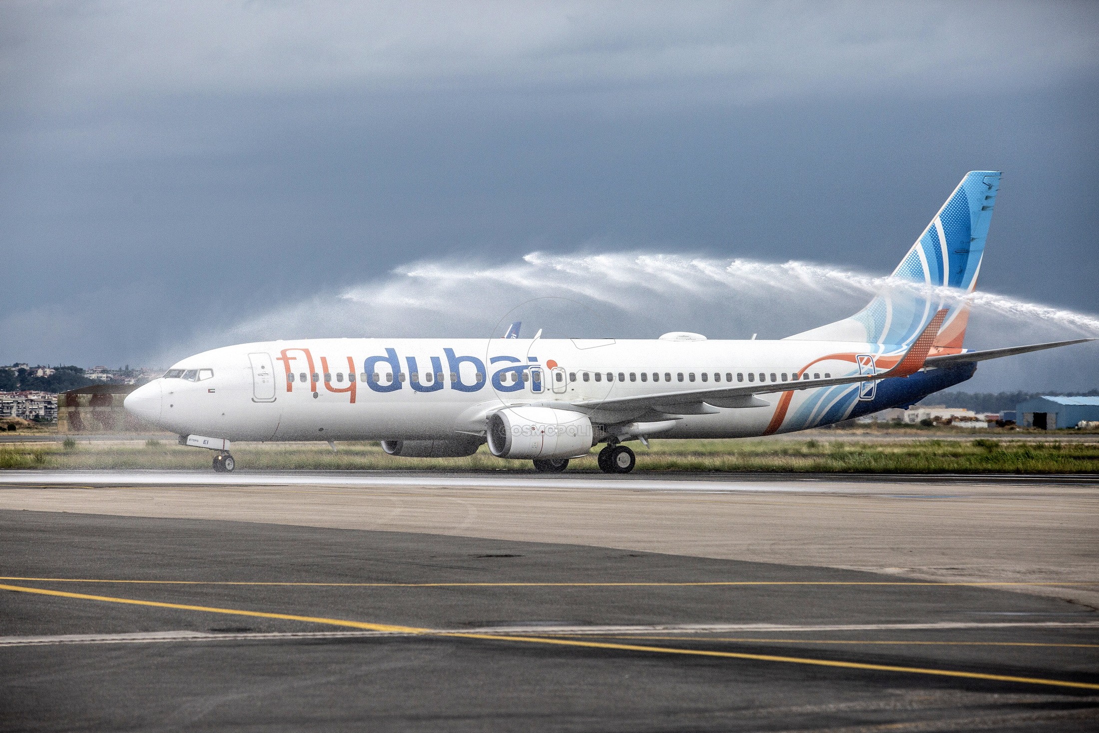 Прямые рейсы в дубай. Flydubai FZ 2323. Boeing 737 Max 8 flydubai. Официальный Флайдубай. Бай Флай Дубай.