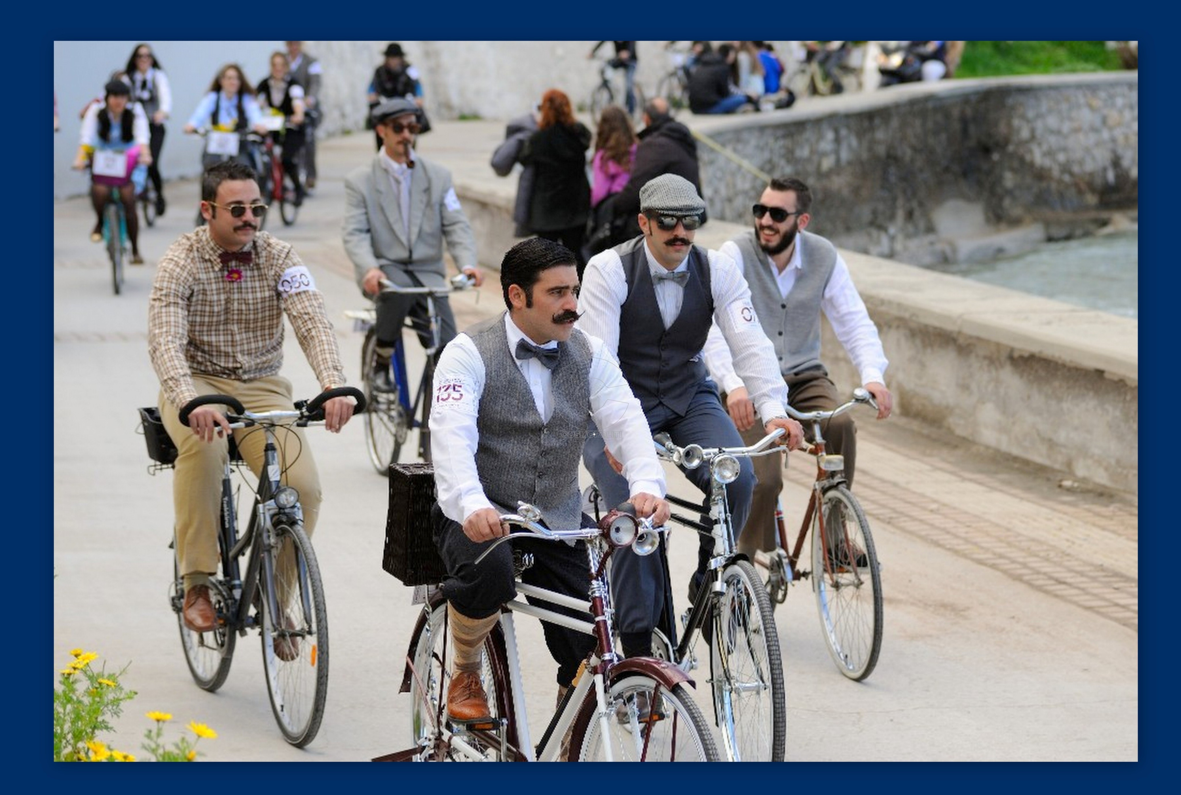 Spetses dresses up in its finest  to welcome the 5th Tweed Run