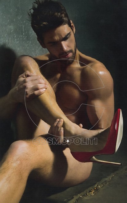 «Το να προκαλώ με… ερεθίζει»