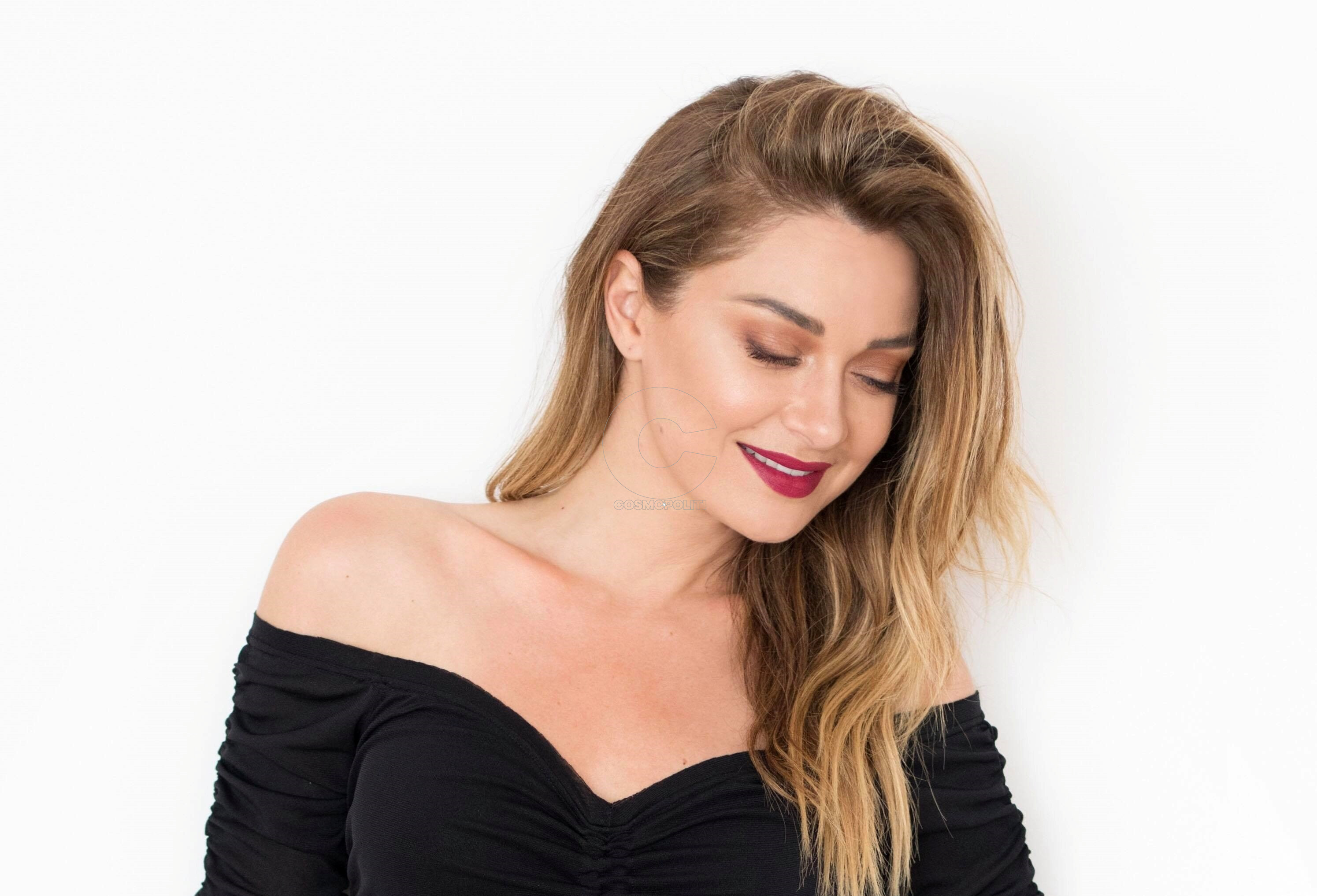 H Αποστολία Ζώη όπως δεν την έχουμε ξαναδεί!