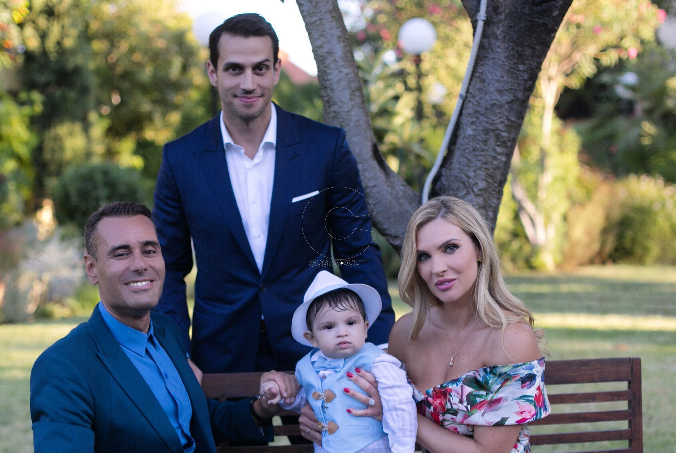 Χριστίνα Αλούπη & Κωνσταντίνος Κέφαλος: βάφτισαν τον δεύτερο γιο τους