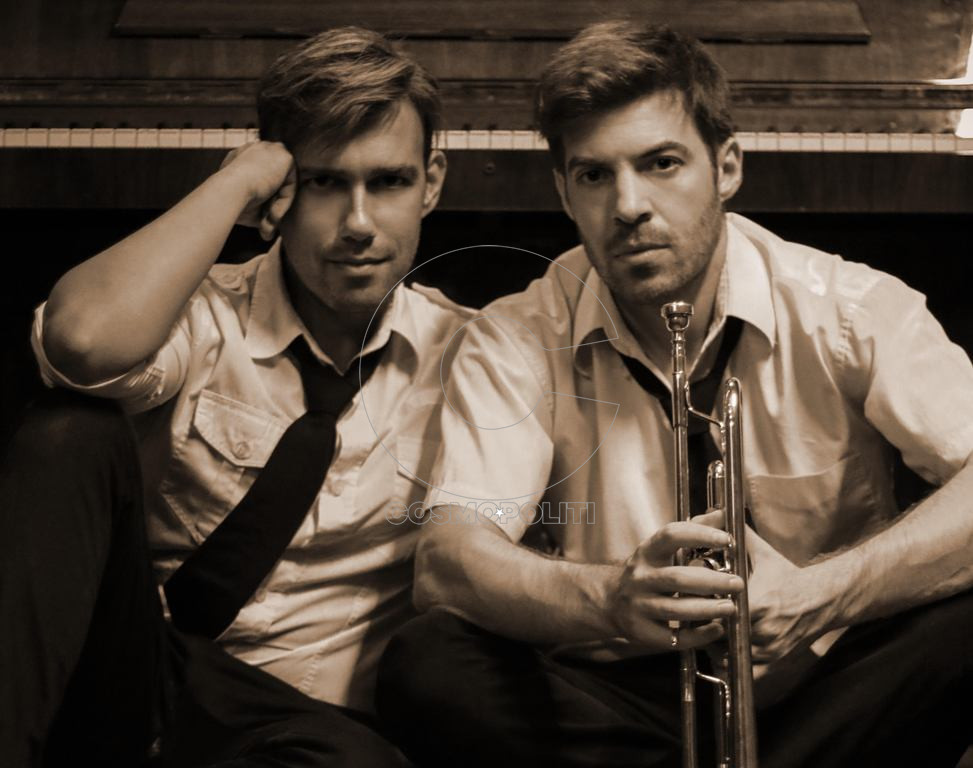 O Γιάννης Φίλιας και o Δημήτρης Σταματελόπουλος  αποκαλύπτουν το “Θρύλο του 1900”