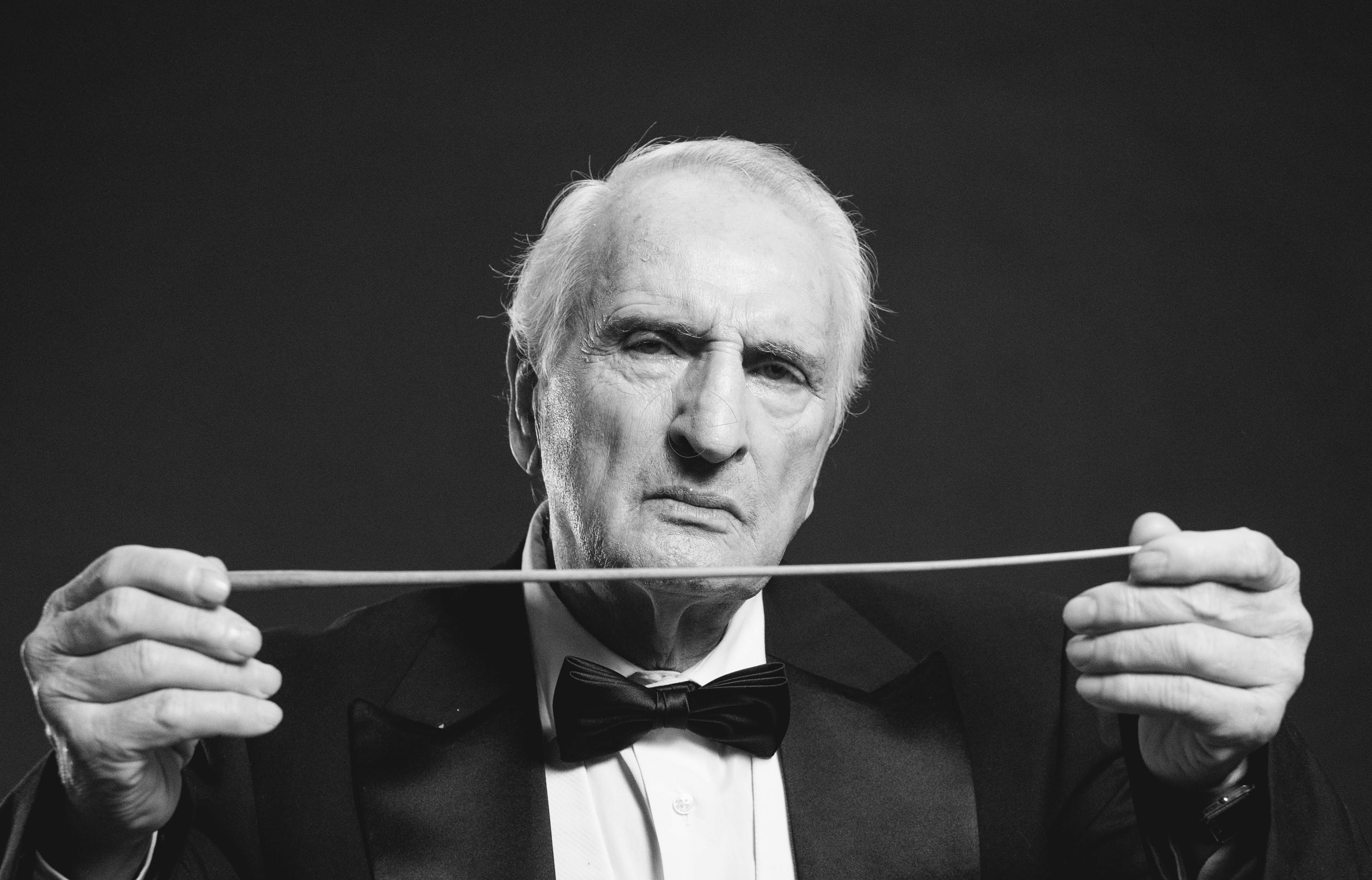 O Nικήτας Τσακίρογλου από το Α ως το Ω: “Είμαι ένας ηθοποιός χορτάτος”