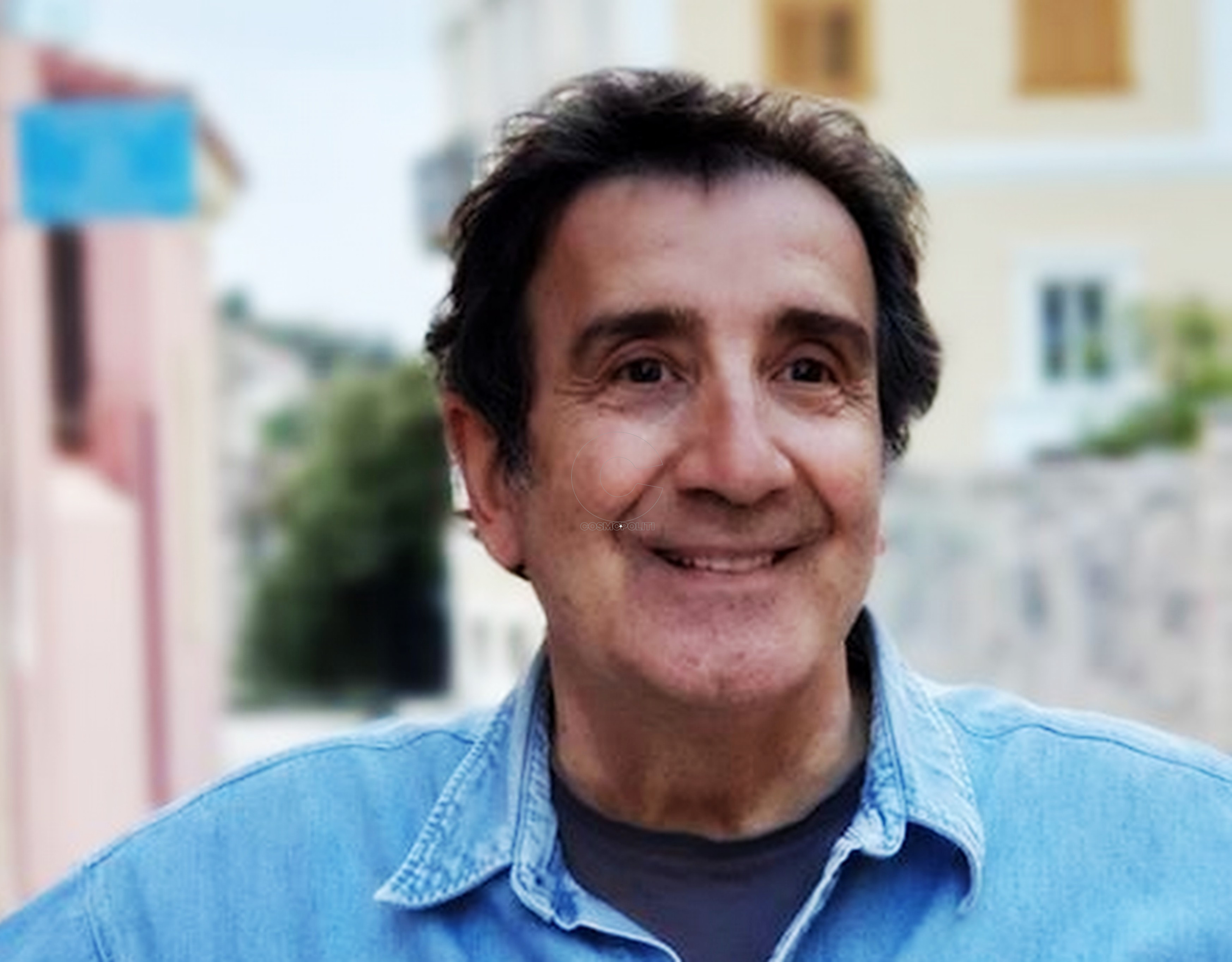 Ο Άγγελος Παπαδημητρίου στην πρώτη βόλτα στη νέα Ομόνοια