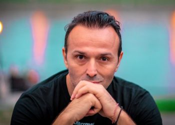 Γιώργος Ηλιόπουλος: “Πολλά με προβληματίζουν και με εξοργίζουν στη συνθήκη που ζούμε””