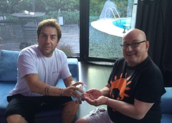 Oι ευαίσθητες χορδές του Γιώργου Μαζωνάκη