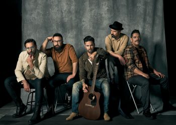 Συναυλία Drive-In με τους ONIRAMA