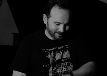 Κώστας Μακεδόνας: «Να μ’ αγαπάς όσο κανείς»