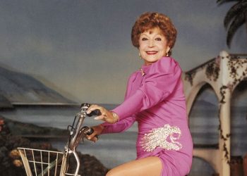 Μια τρελή τρελή διαδρομή με την Ρένα Βλαχοπούλου