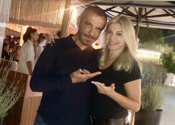 Ένα βράδυ του 2020 στο Privilege