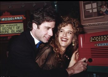 Πένθος για τον Τζον Τραβόλτα: πέθανε η σύζυγός του Κέλι Πρέστον