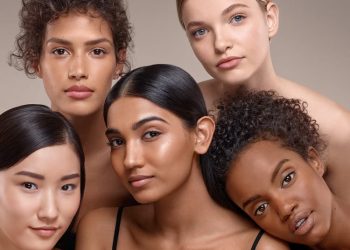 Το επίσημο ελληνικό e-shop της Bobbi Brown είναι γεγονός!