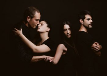 Κερδίστε προσκλήσεις για την παράσταση “Κι εγώ σ’ αγαπώ”