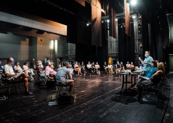 «Η δολοφονία του Μαρά» ξεκίνησε πρόβες