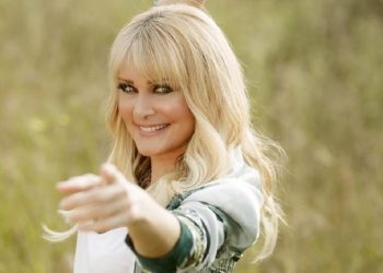 Νατάσα Θεοδωρίδου: Απάντηση για την παραπληροφόρηση από τη συναυλία της