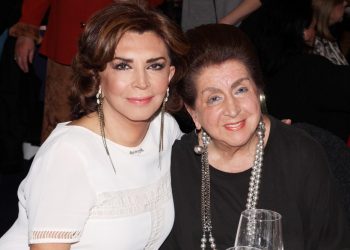 Η Μιμή Ντενίση έχασε την αγαπημένη της μητέρα